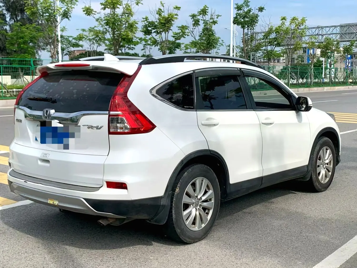 2016 Honda CR-V - Main View