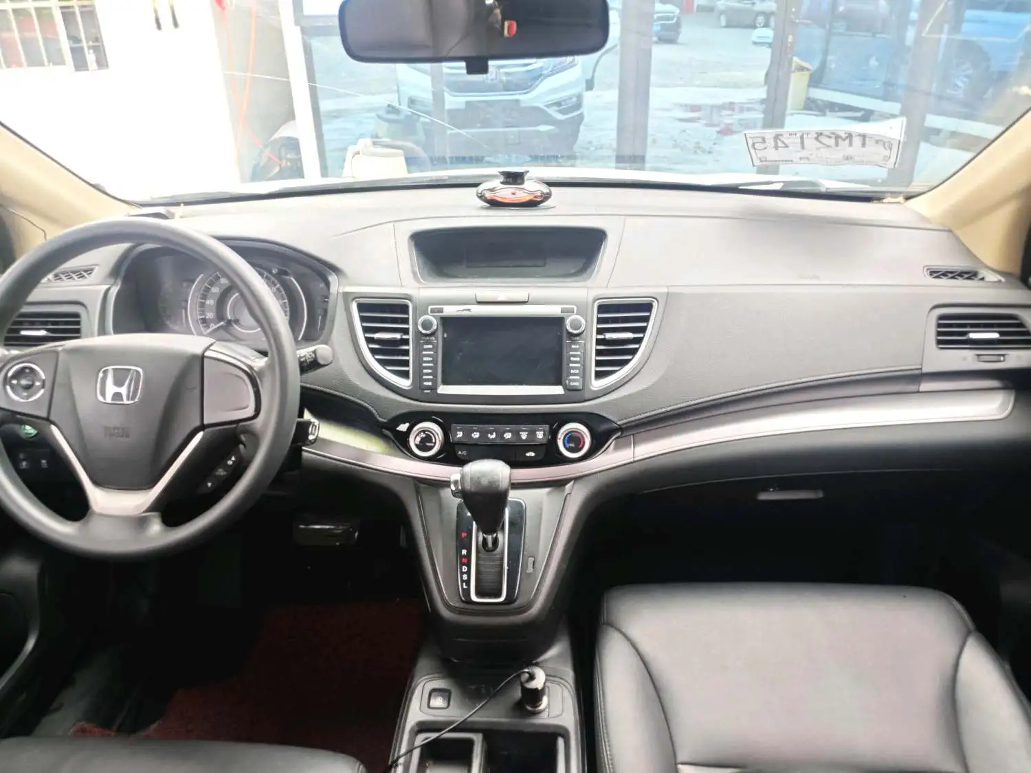 2017 Honda CR-V - Main View