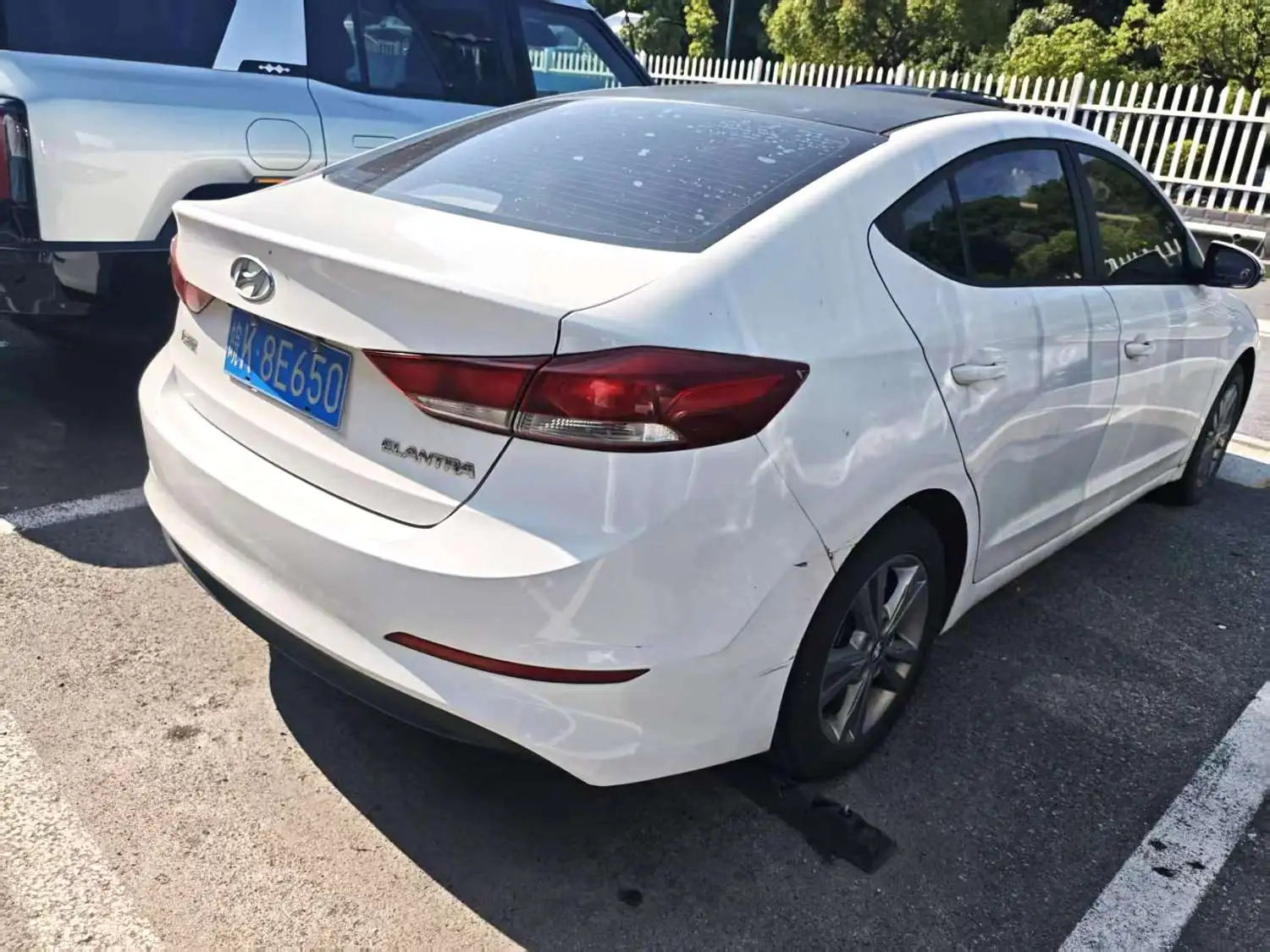 2016 Hyundai Elantra - Main View