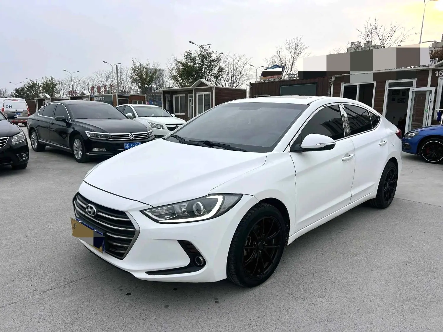 2016 Hyundai Elantra - Main View