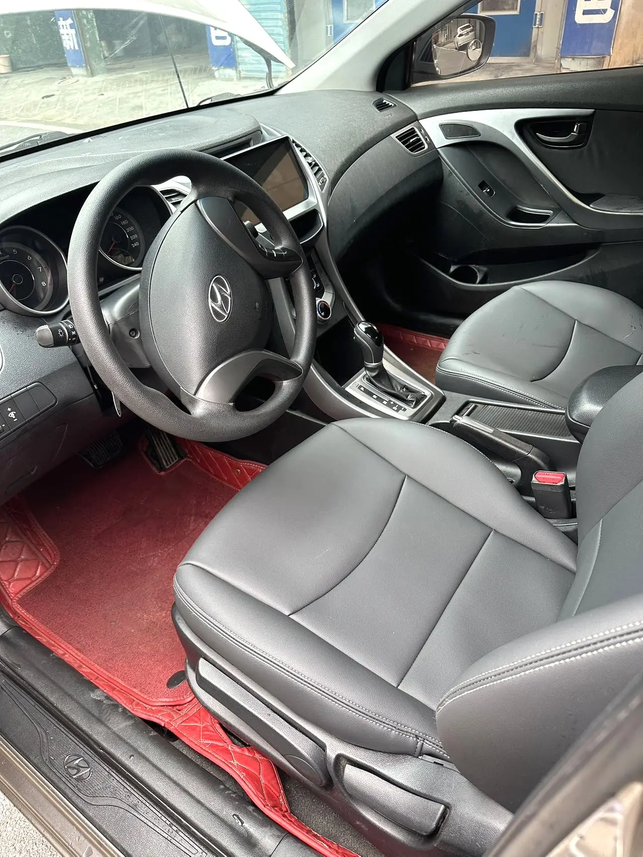 2016 Hyundai Elantra - Main View