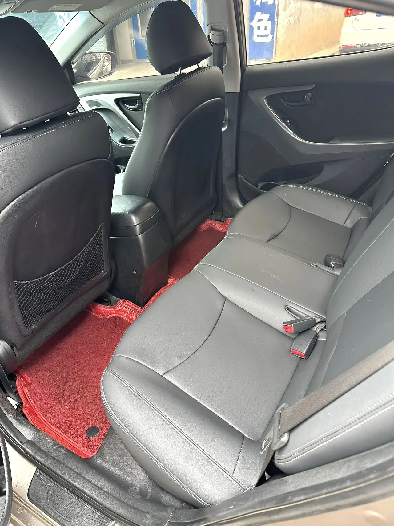 2016 Hyundai Elantra - Main View