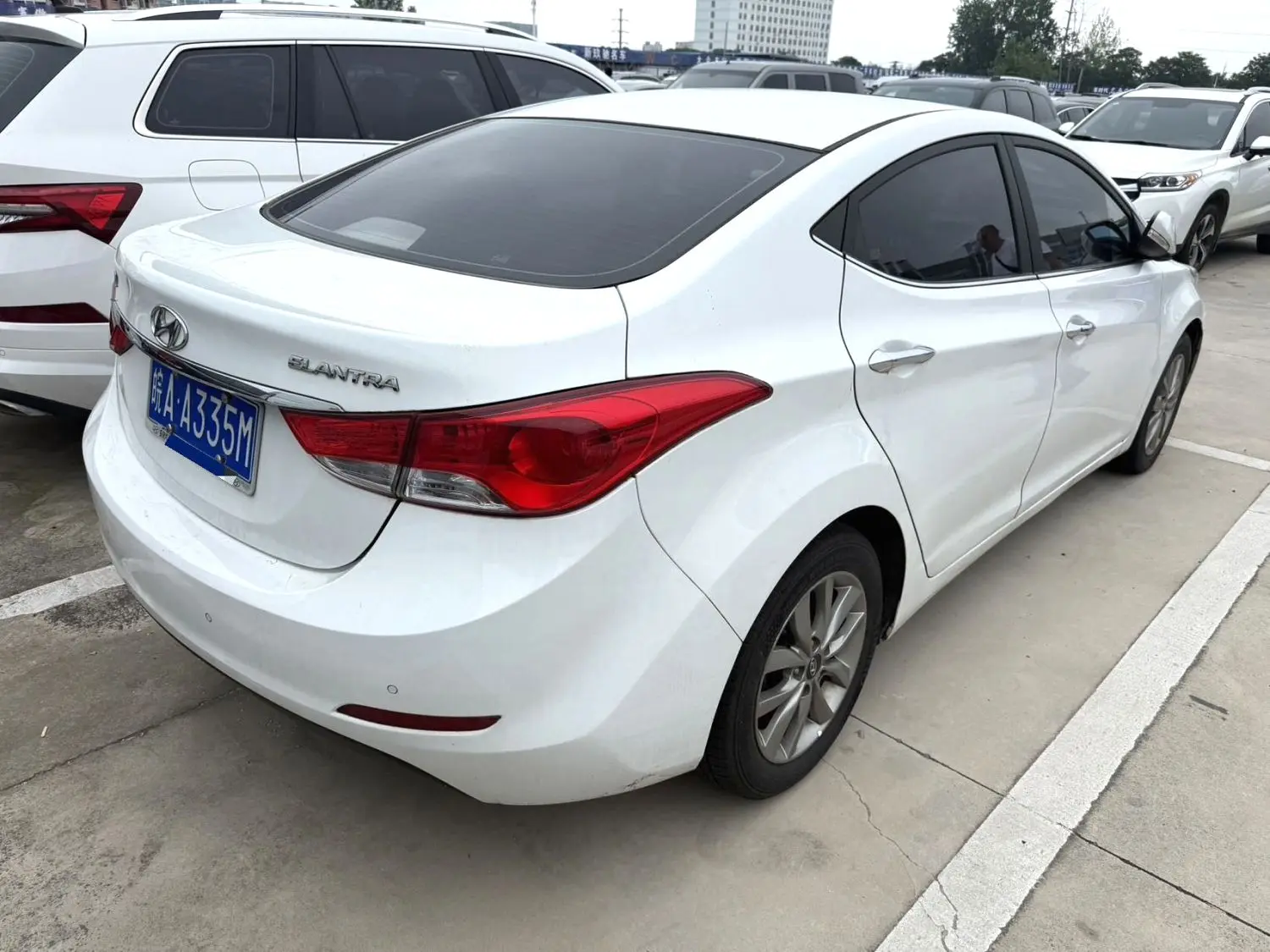 2016 Hyundai Elantra - Main View