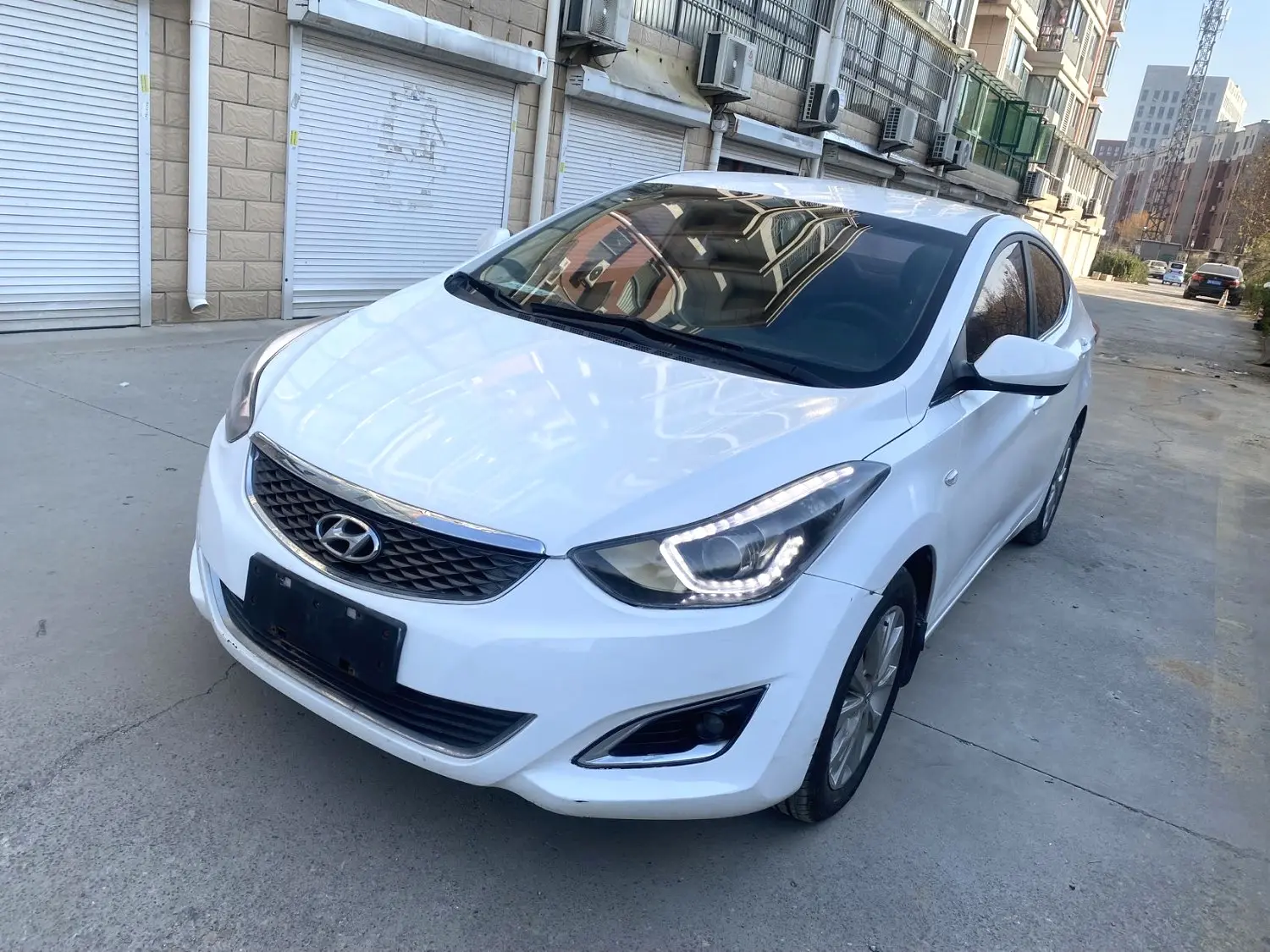 2017 Hyundai Elantra - Main View