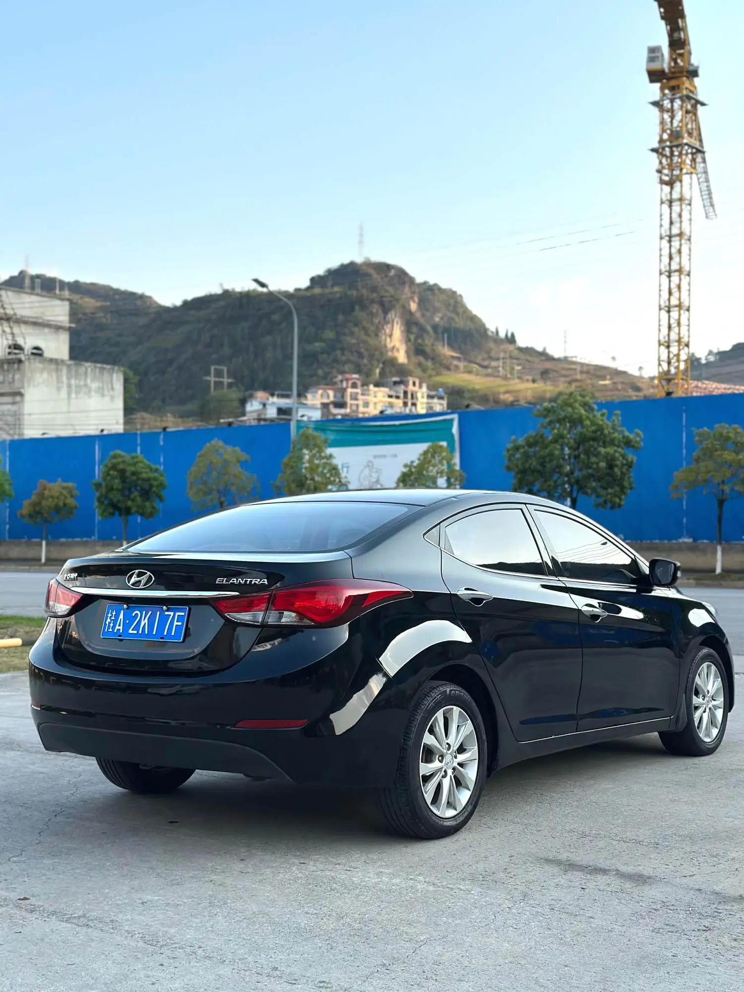 2018 Hyundai Elantra - Main View