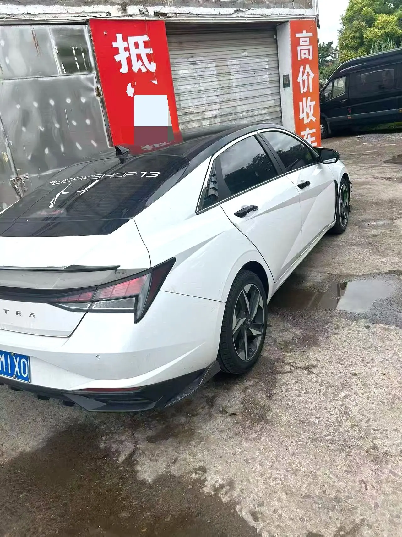 2020 Hyundai Elantra - Main View