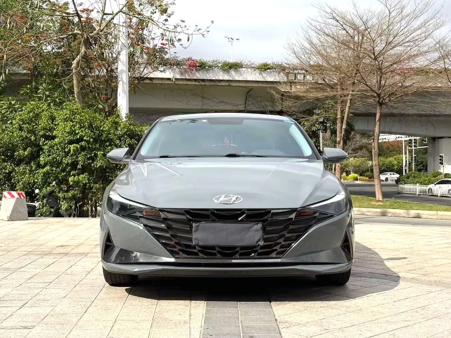 2021 Hyundai Elantra - Main View
