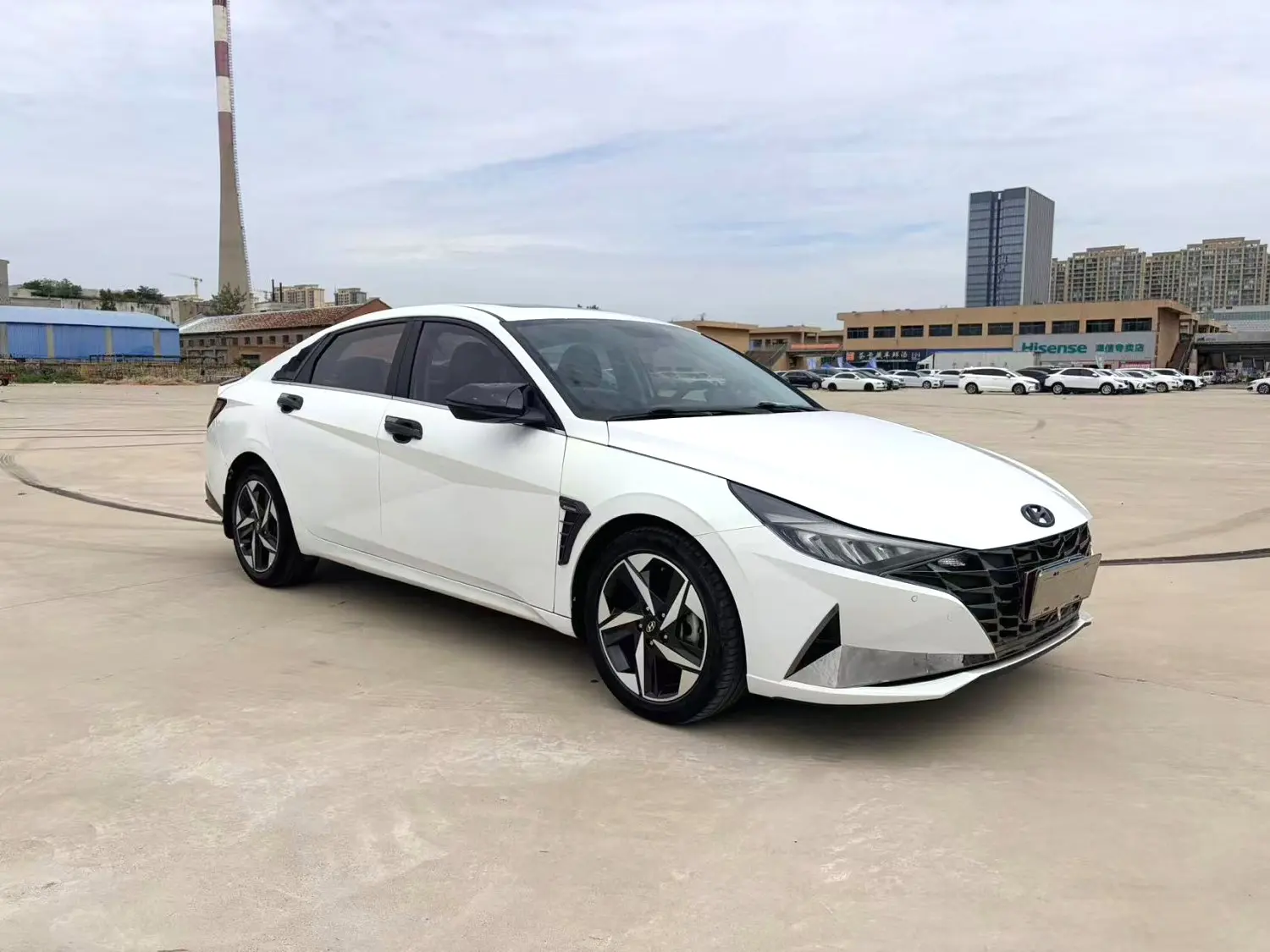 2022 Hyundai Elantra - Main View