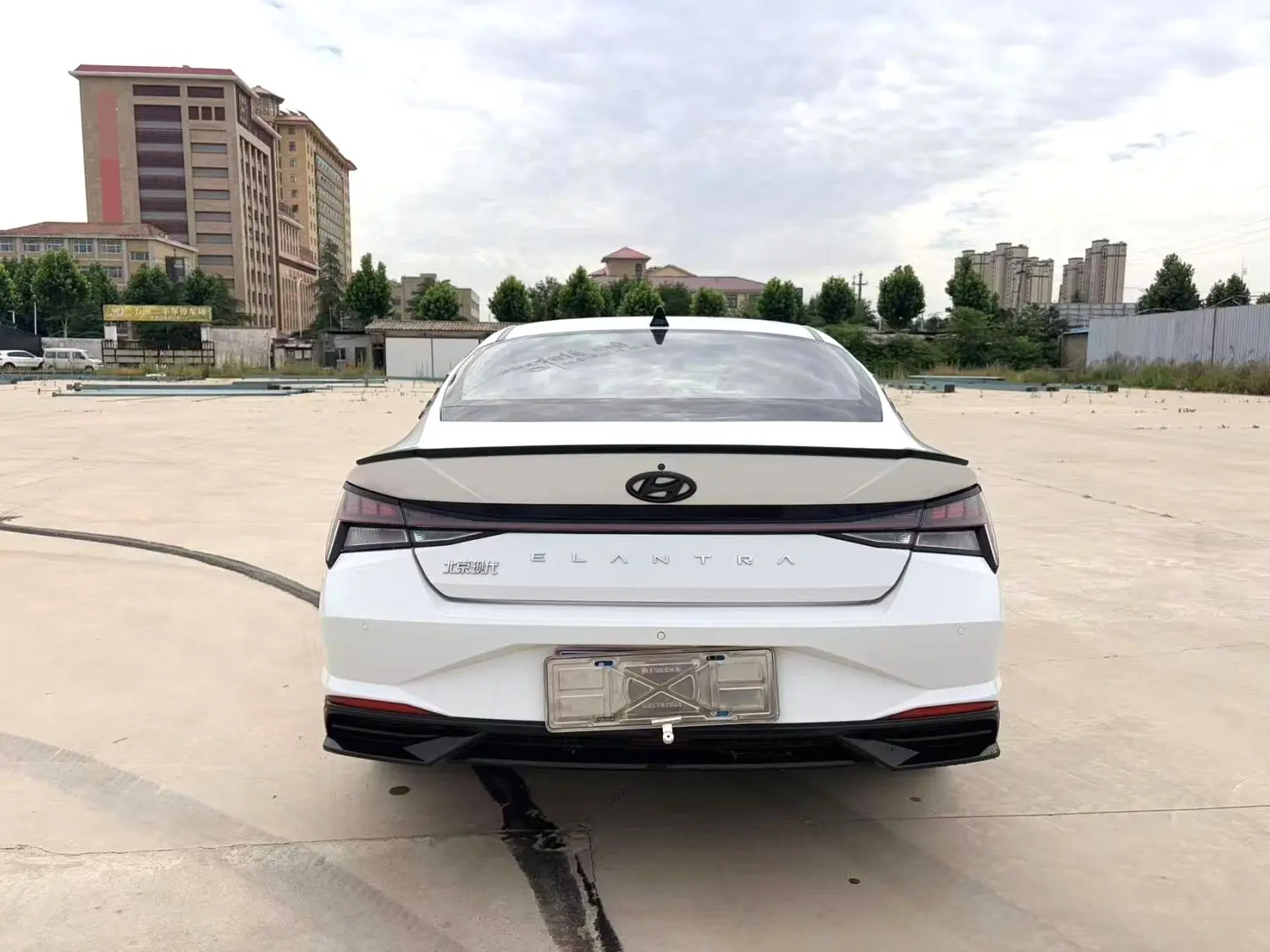 2022 Hyundai Elantra - Main View