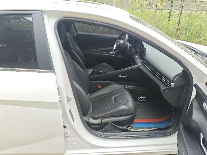 2023 Hyundai Elantra - Main View