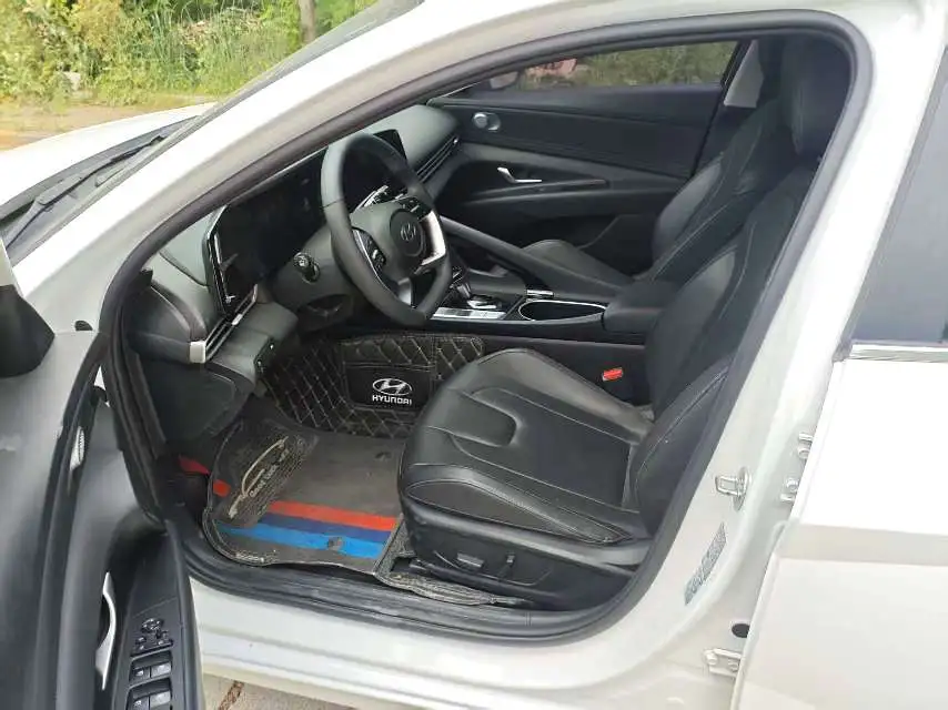 2023 Hyundai Elantra - Main View