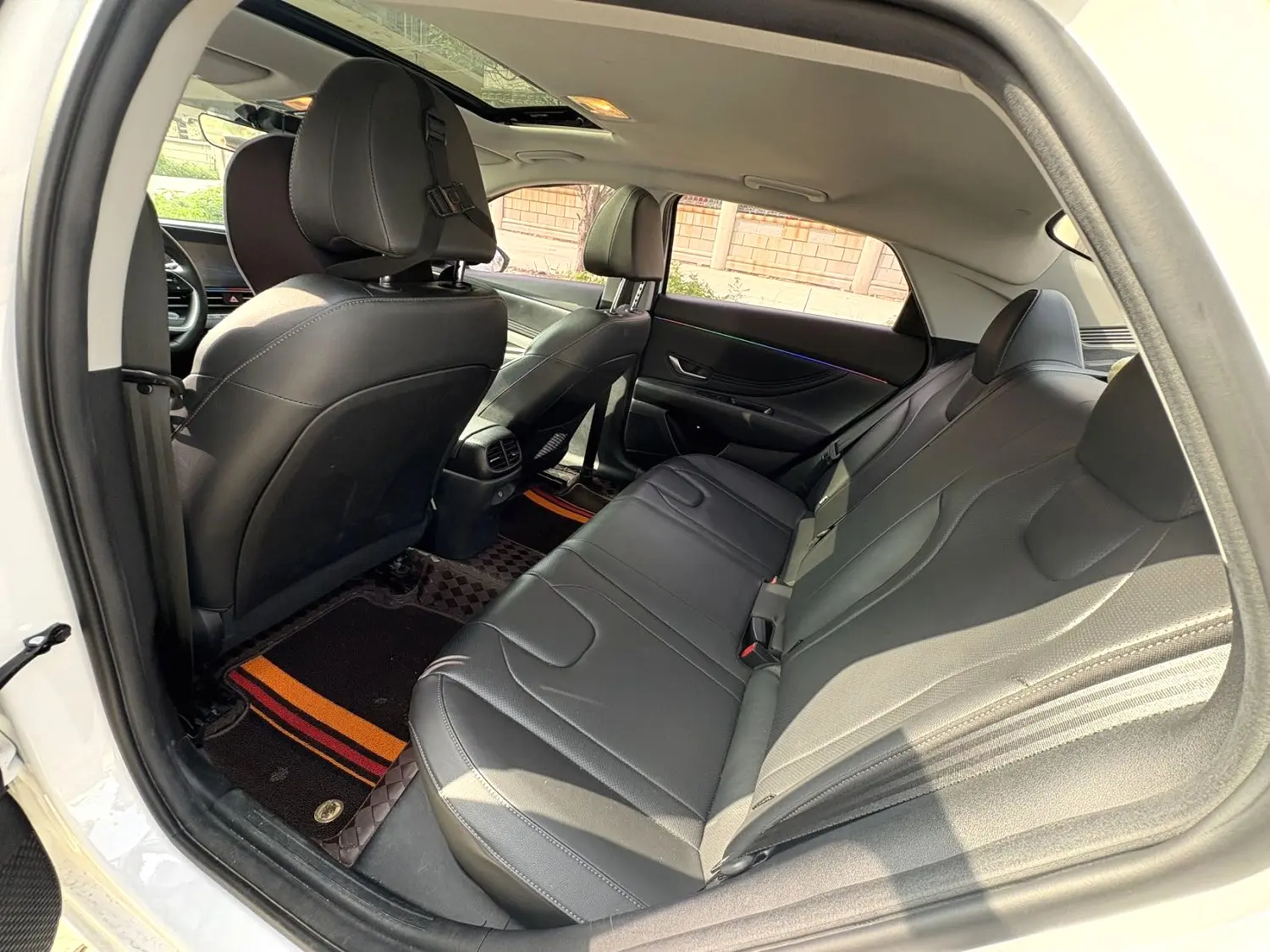 2023 Hyundai Elantra - Main View