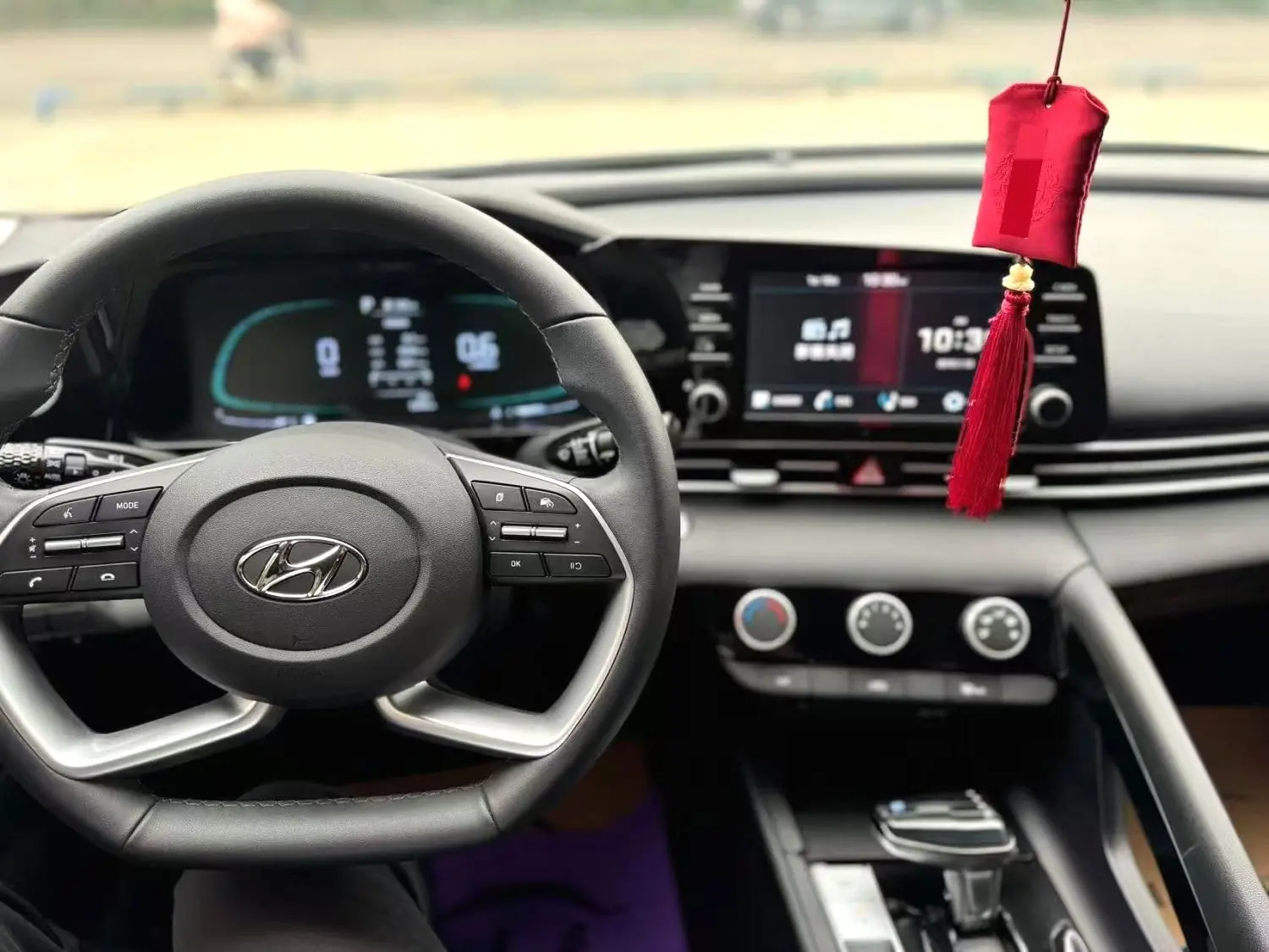 2024 Hyundai Elantra - Main View