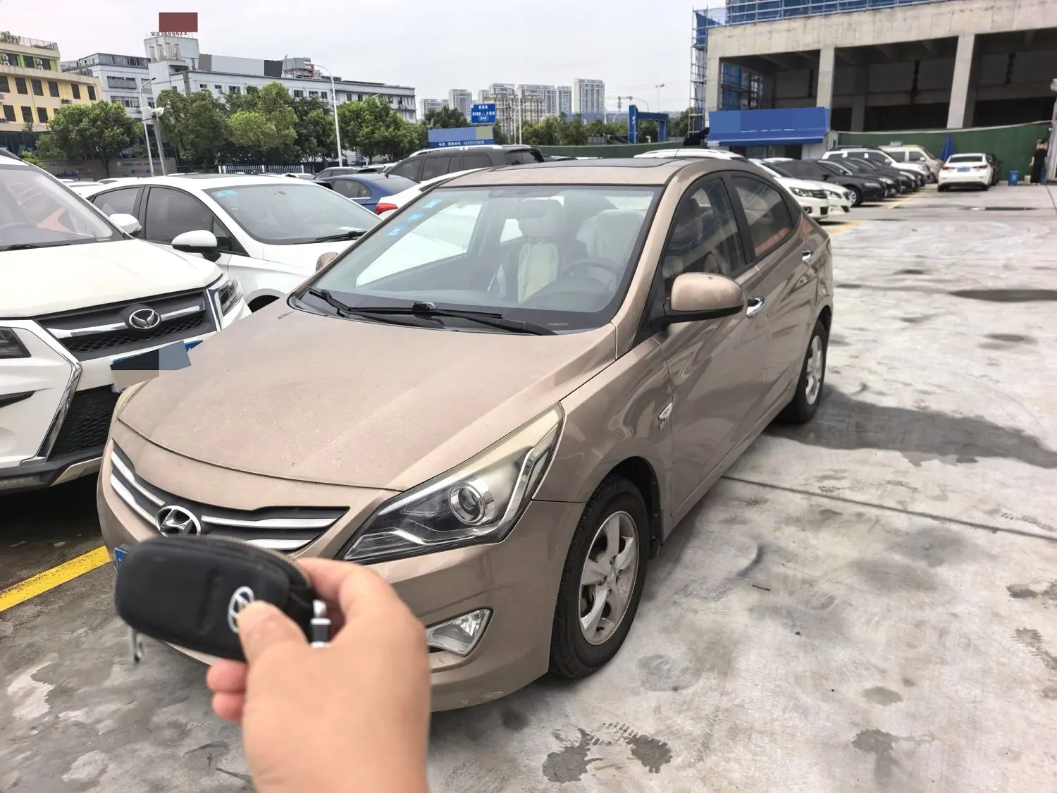 2016 Hyundai Accent - Main View