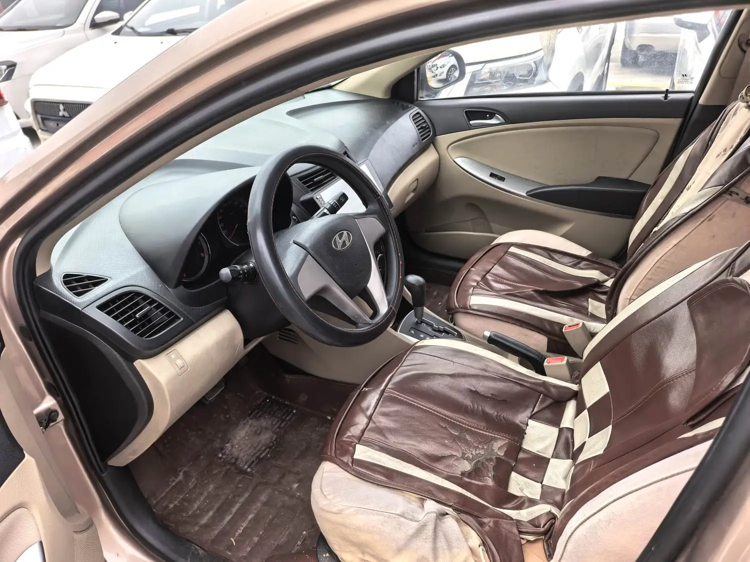 2016 Hyundai Accent - Main View