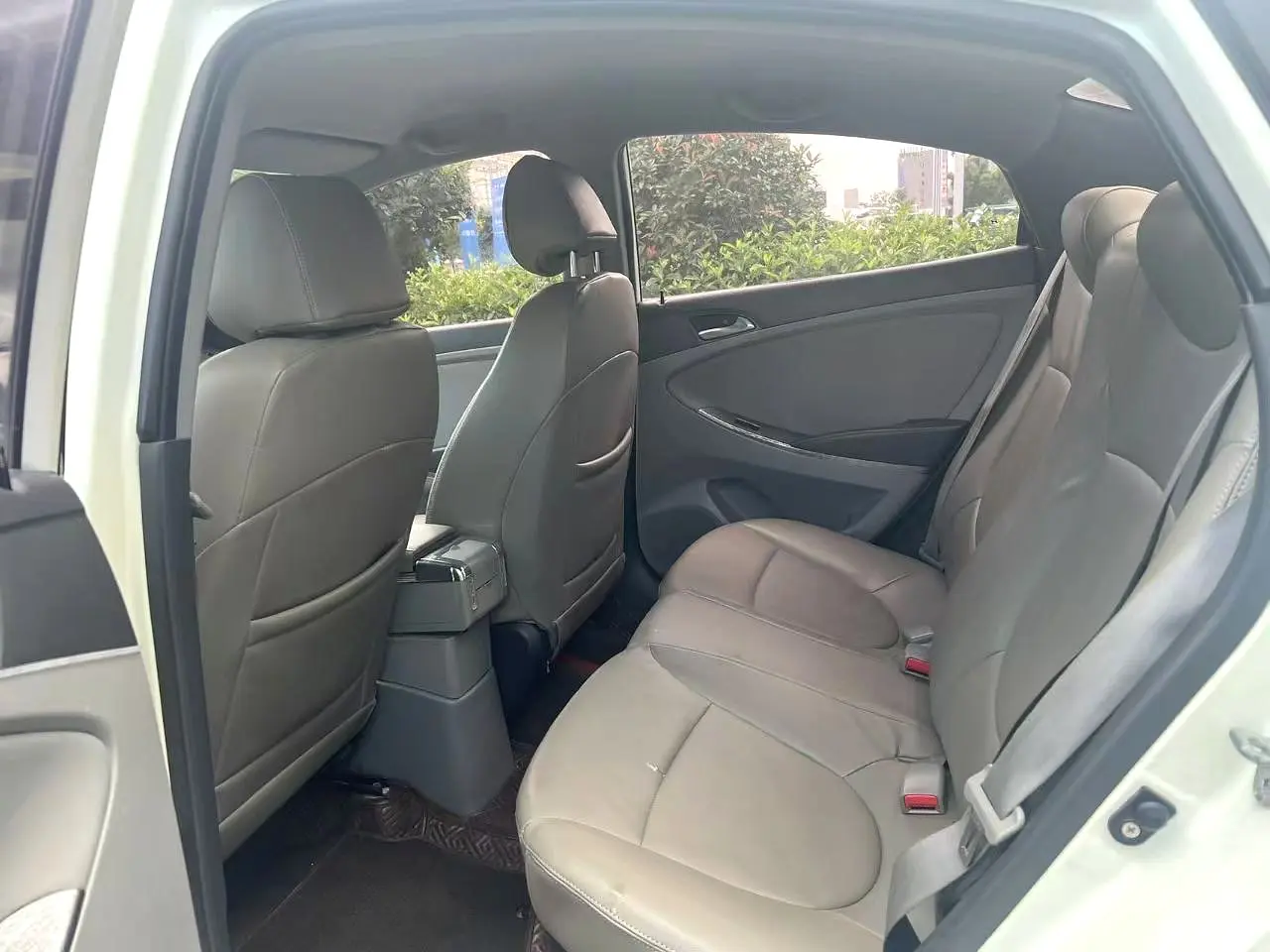 2015 Hyundai Accent - Main View