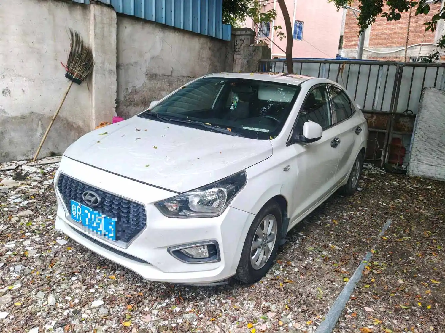 2017 Hyundai Accent - Main View