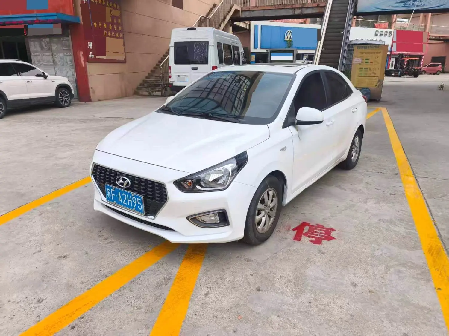 2018 Hyundai Accent - Main View