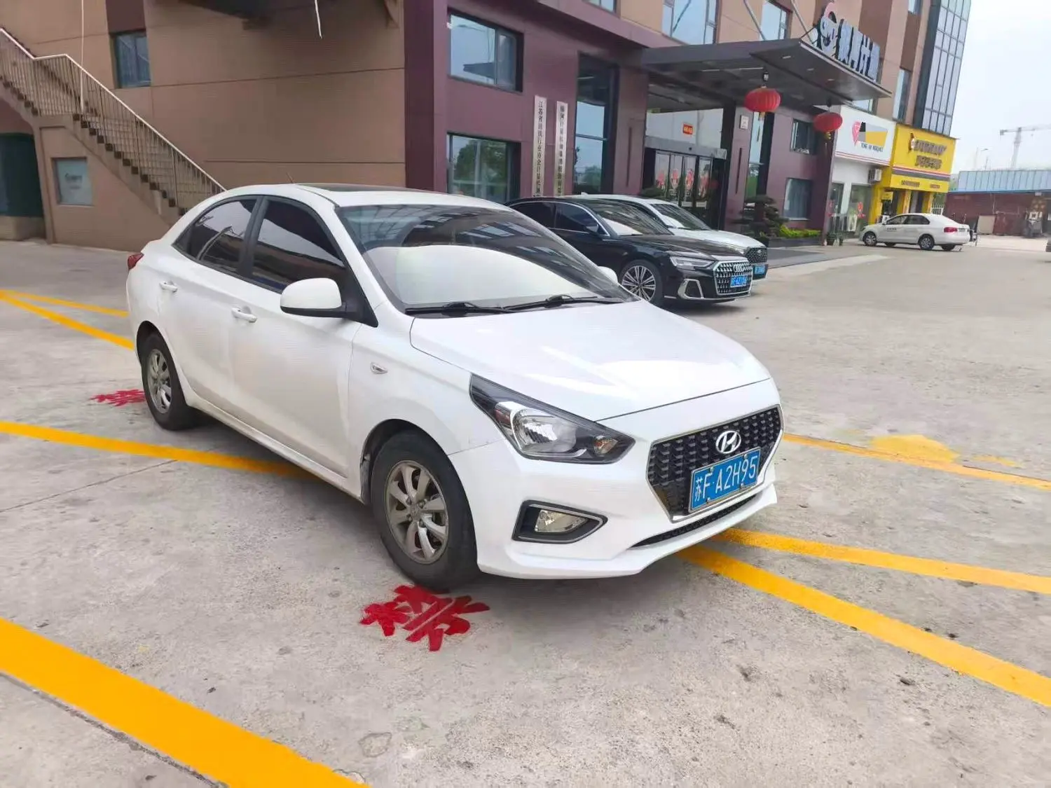 2018 Hyundai Accent - Main View