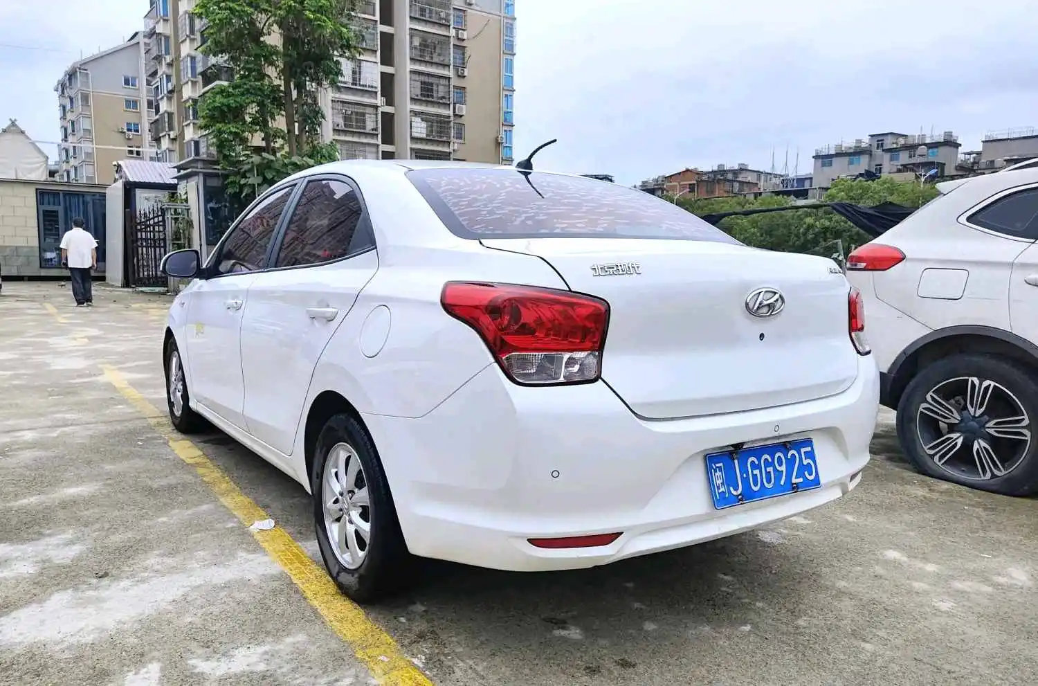 2017 Hyundai Accent - Main View