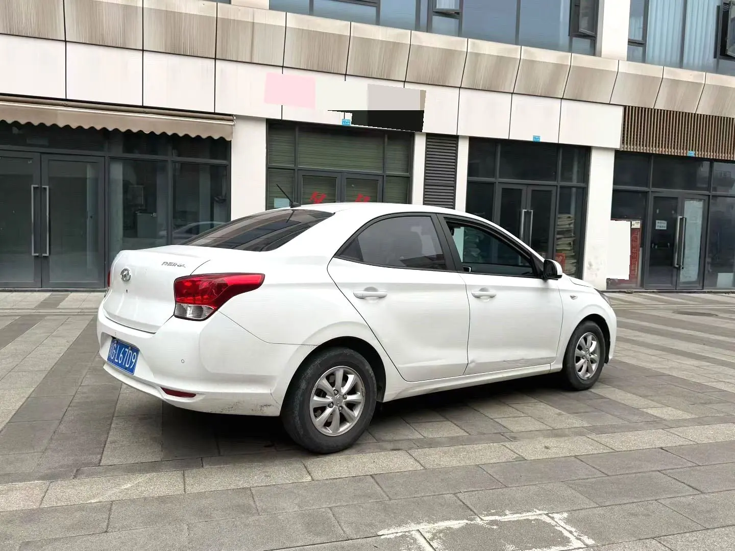 2019 Hyundai Accent - Main View
