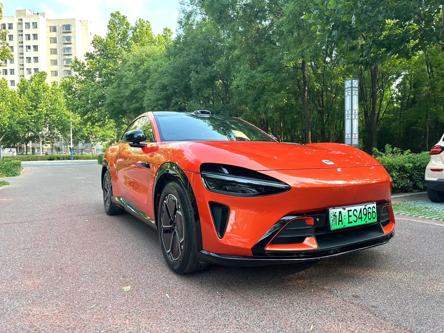 2025 Xiaomi YU7 - Main View