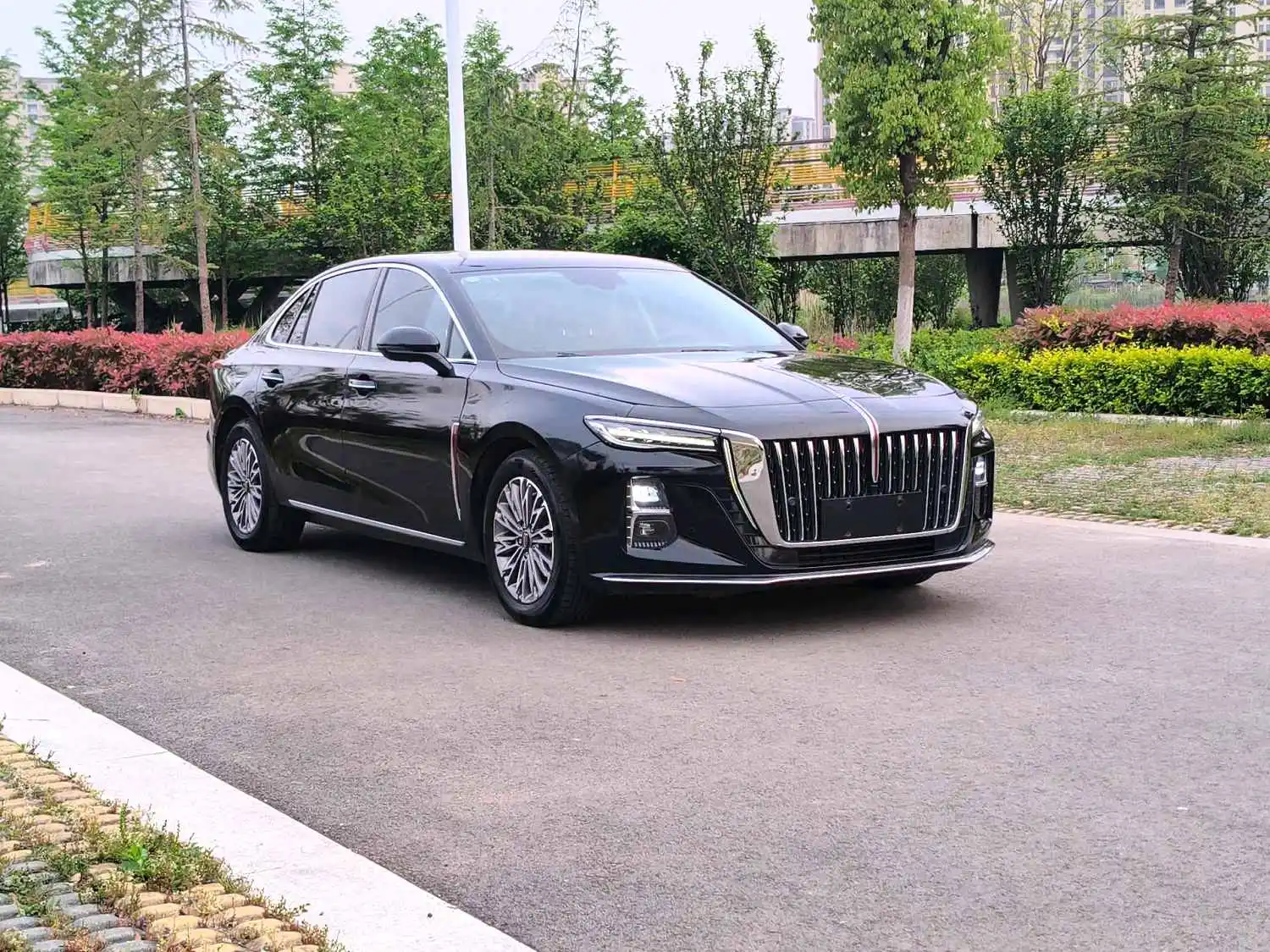 2023 Hongqi H5 - Main View