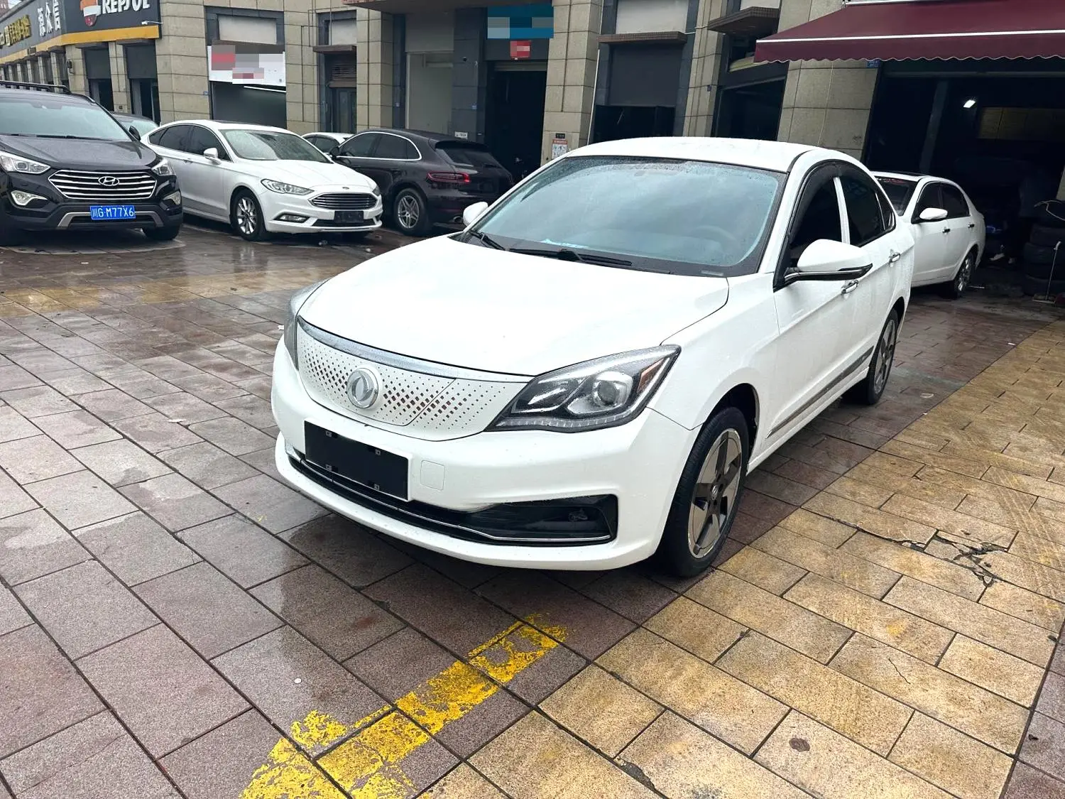 2021 Dongfeng Aeolus E70 - Main View