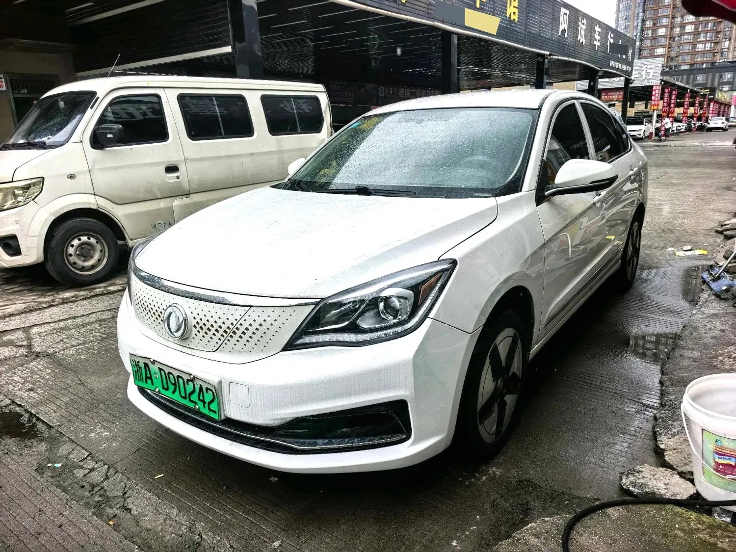2022 Dongfeng Aeolus E70 - Main View