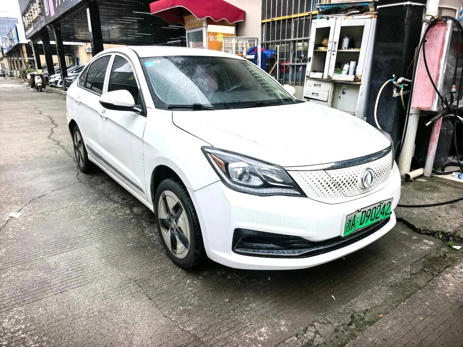 2022 Dongfeng Aeolus E70 - Main View