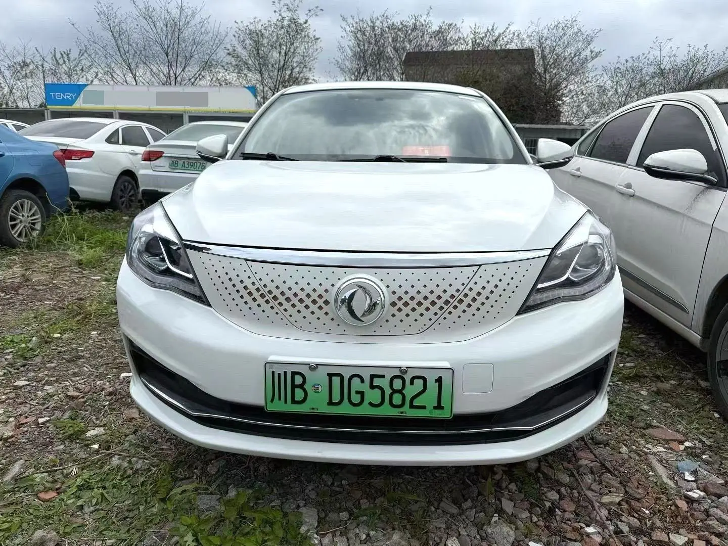 2022 Dongfeng Aeolus E70 - Main View