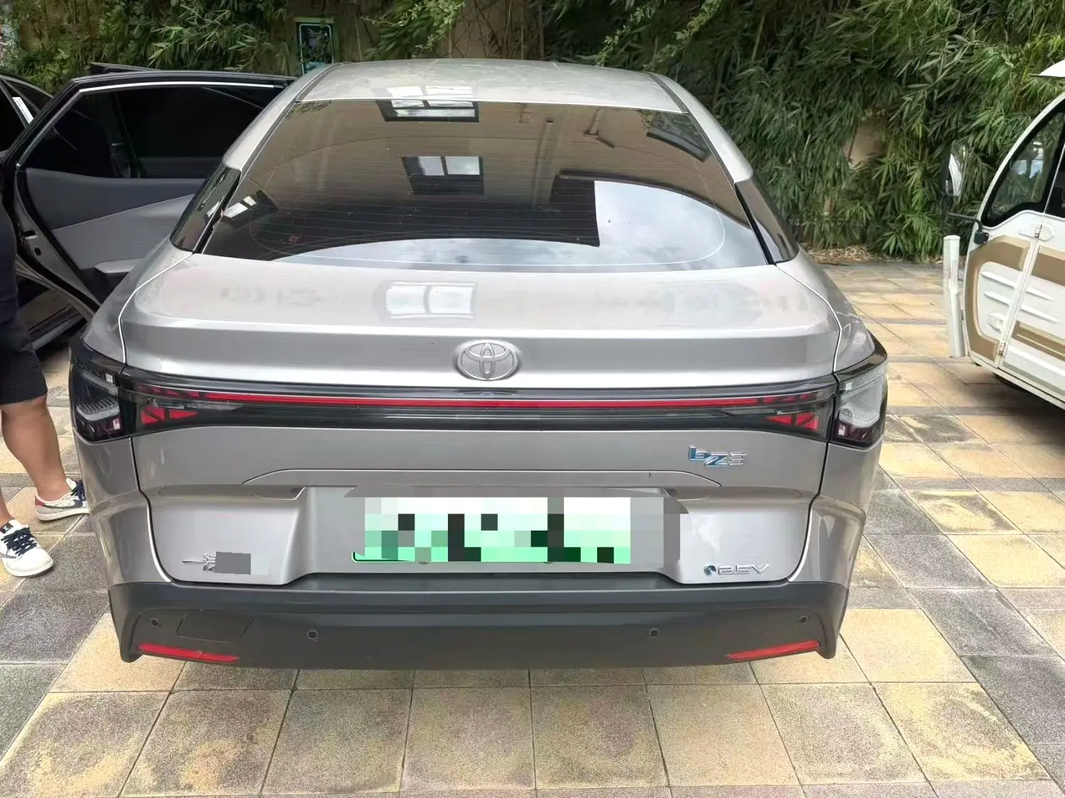 2025 Toyota bz3 - Main View