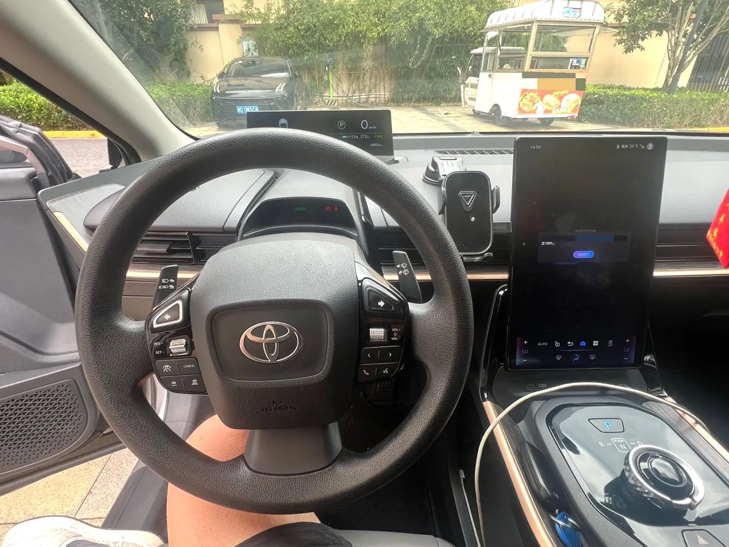 2025 Toyota bz3 - Main View