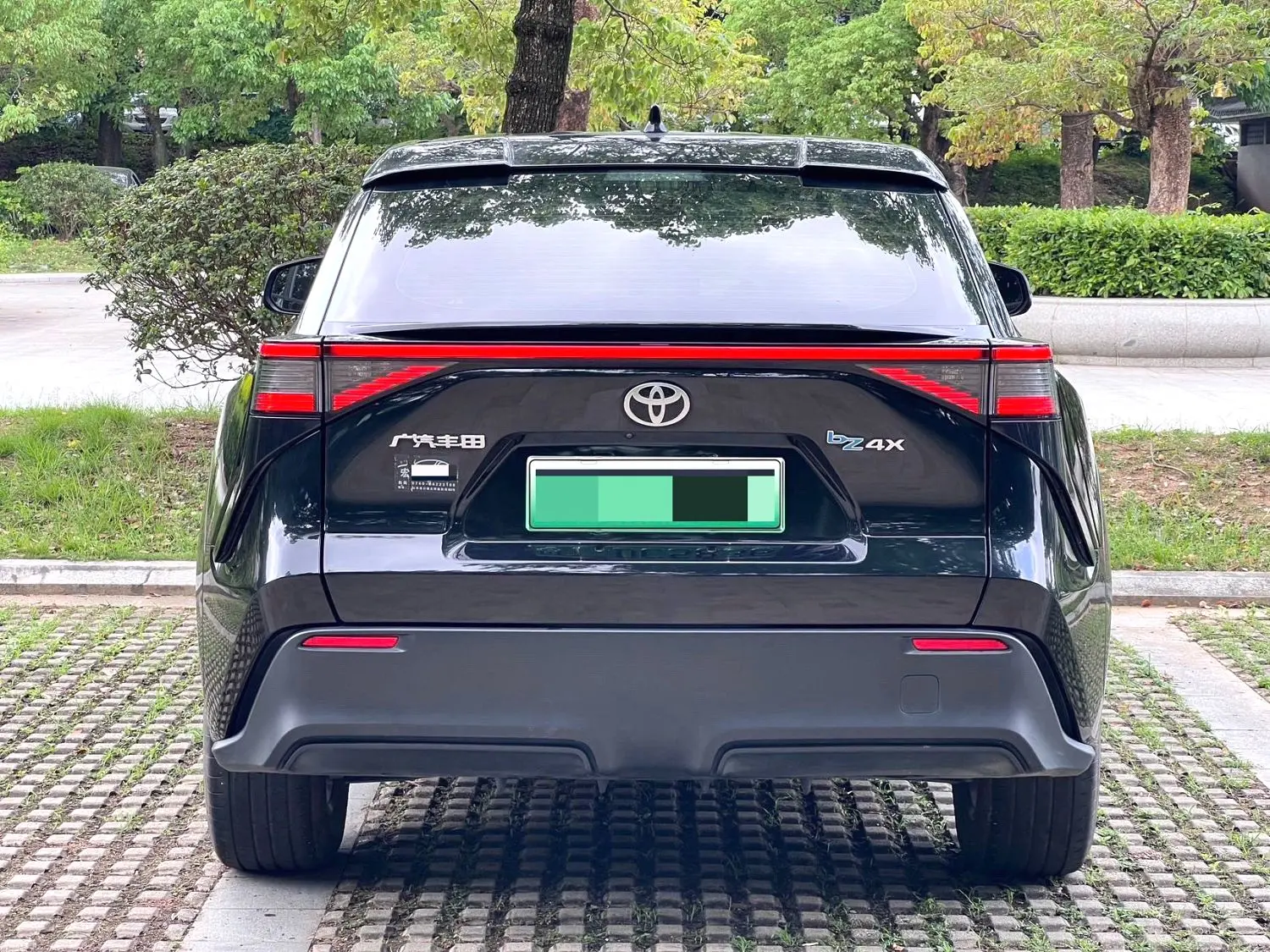 2024 Toyota bz4X - Main View