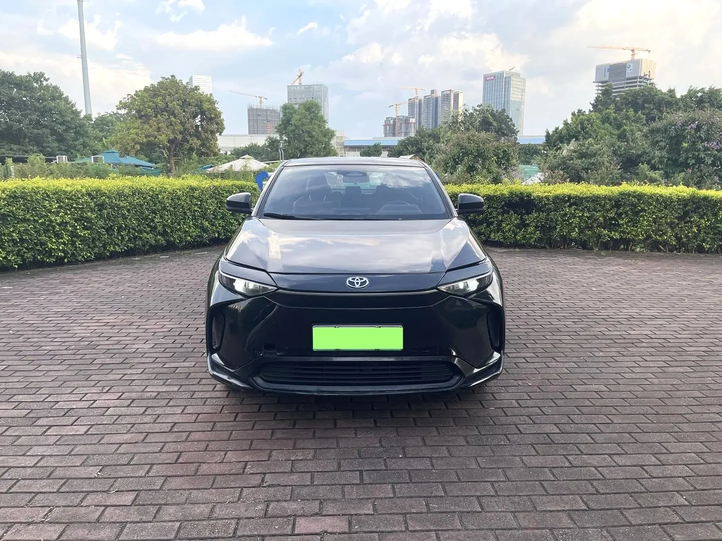 2024 Toyota bz4X - Main View
