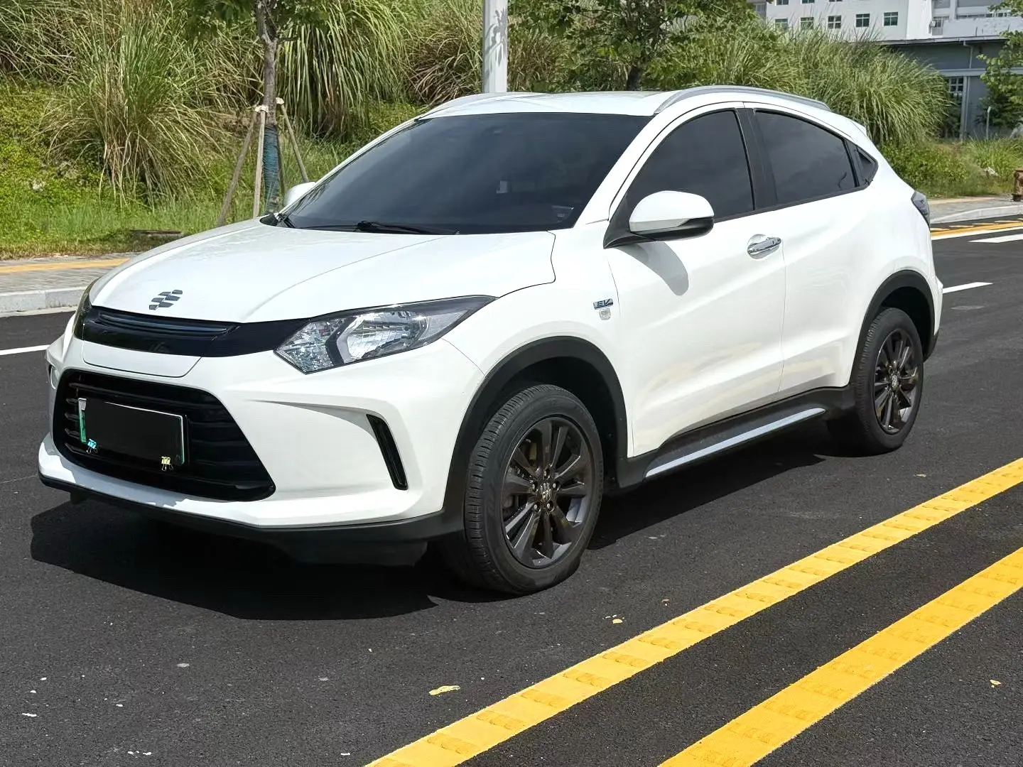 2022 Everus VE-1+ - Main View