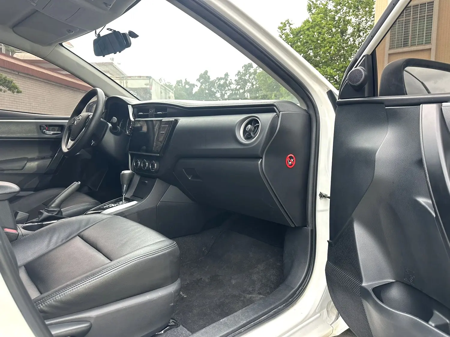 2019 Toyota Corolla - Main View