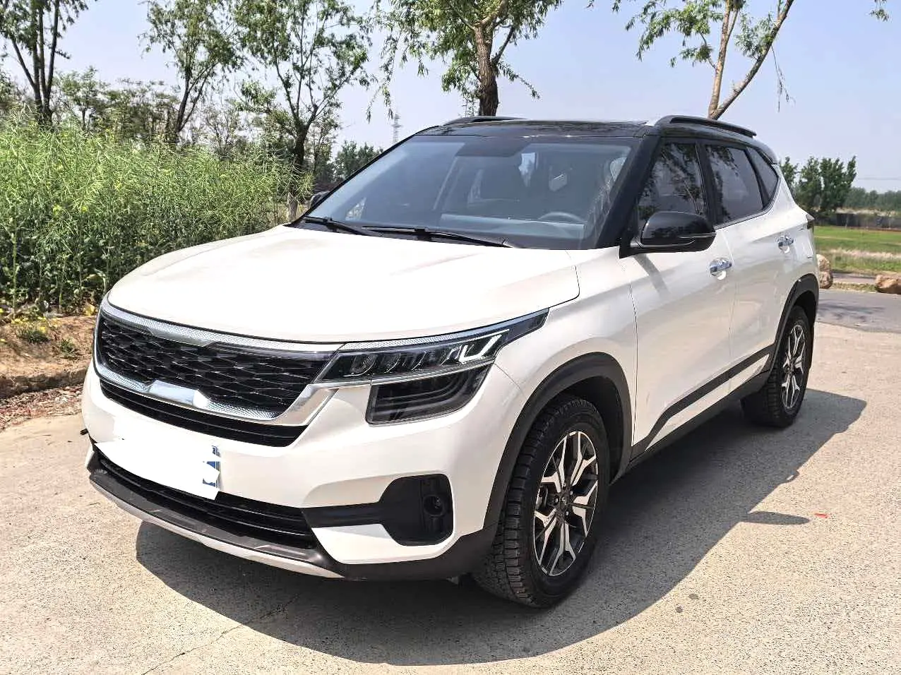 2022 Kia KX3 - Main View