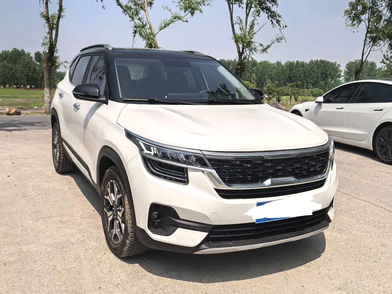 2022 Kia KX3 - Main View