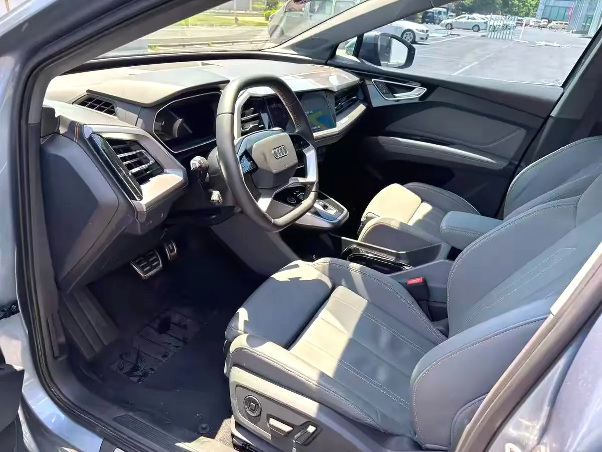 2023 Audi Q4 e-tron 40 - Main View