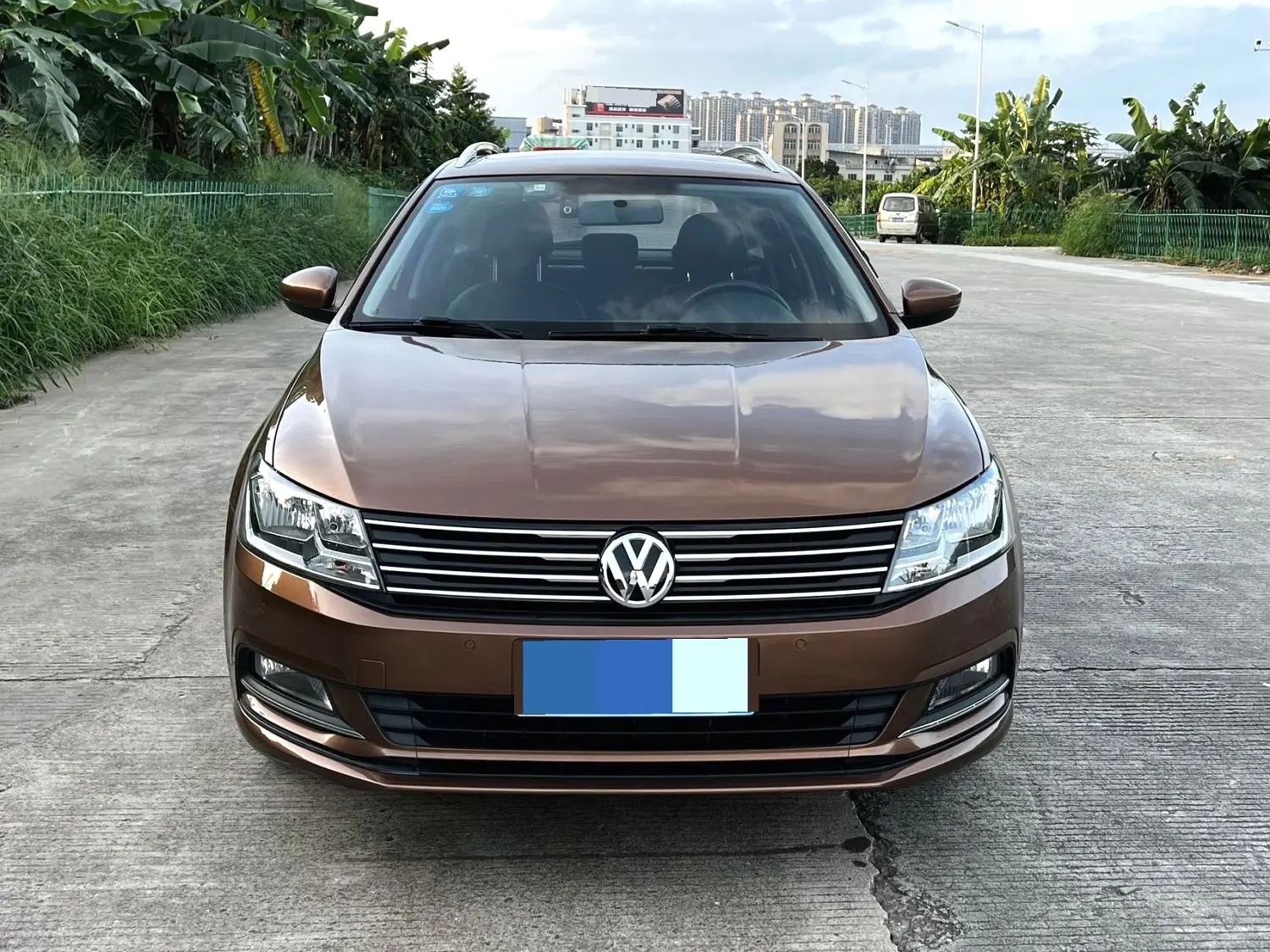 2017 VW Lavida - Main View