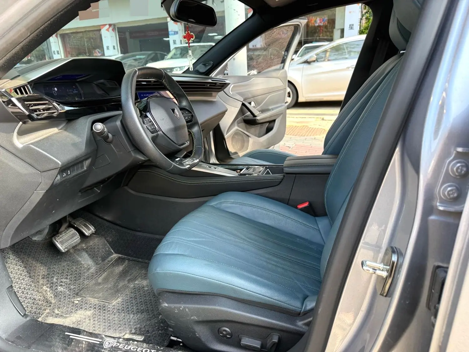 2023 Peugeot 408X - Main View