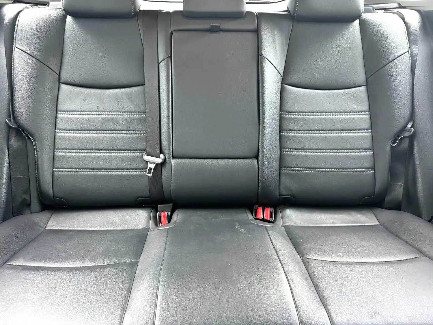 2021 Toyota RAV4 - Main View