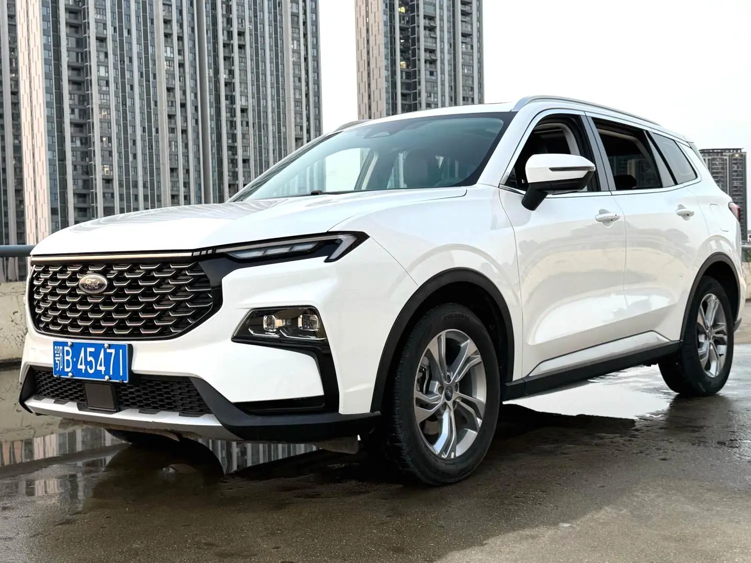2022 Ford Equator Sport - Main View