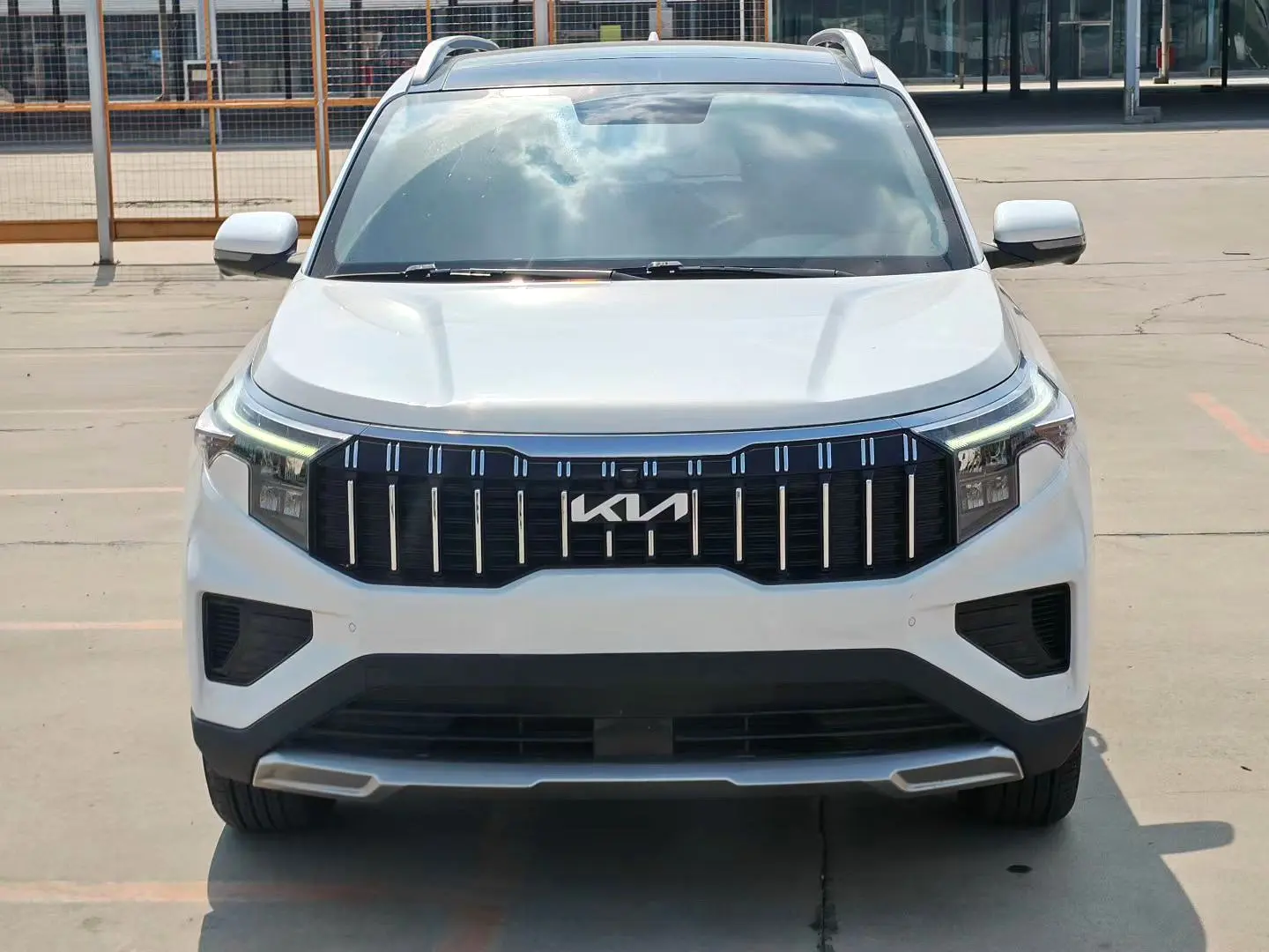 2023 Kia Sportage - Main View