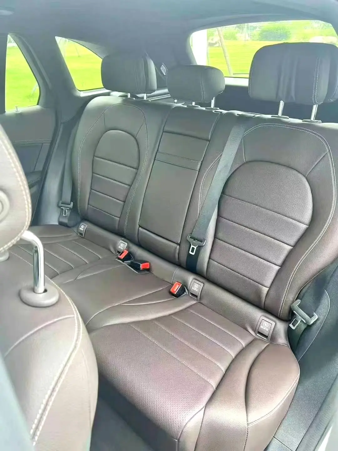2022 Benz GLC 260L - Main View
