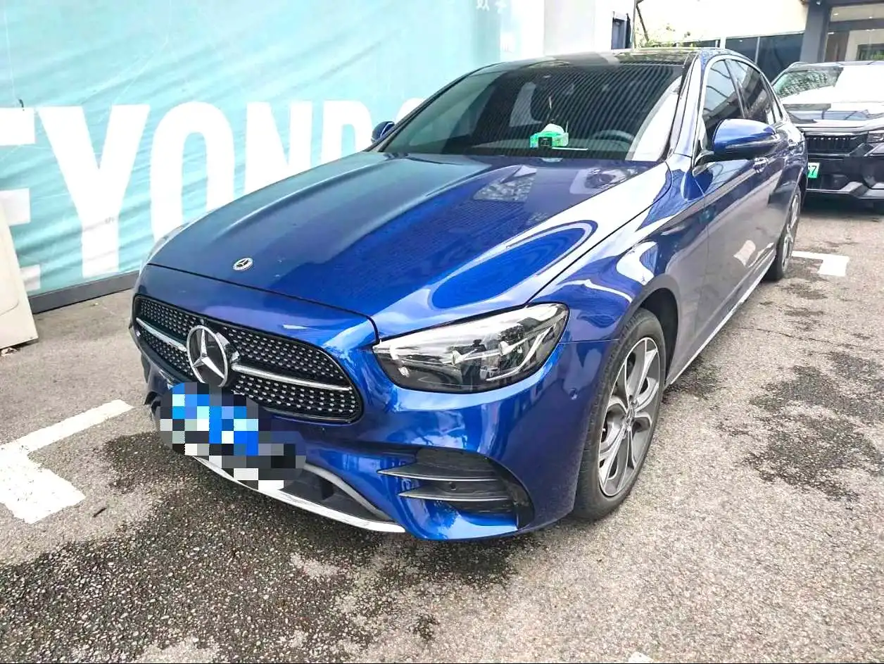 2022 Benz E 300L - Main View