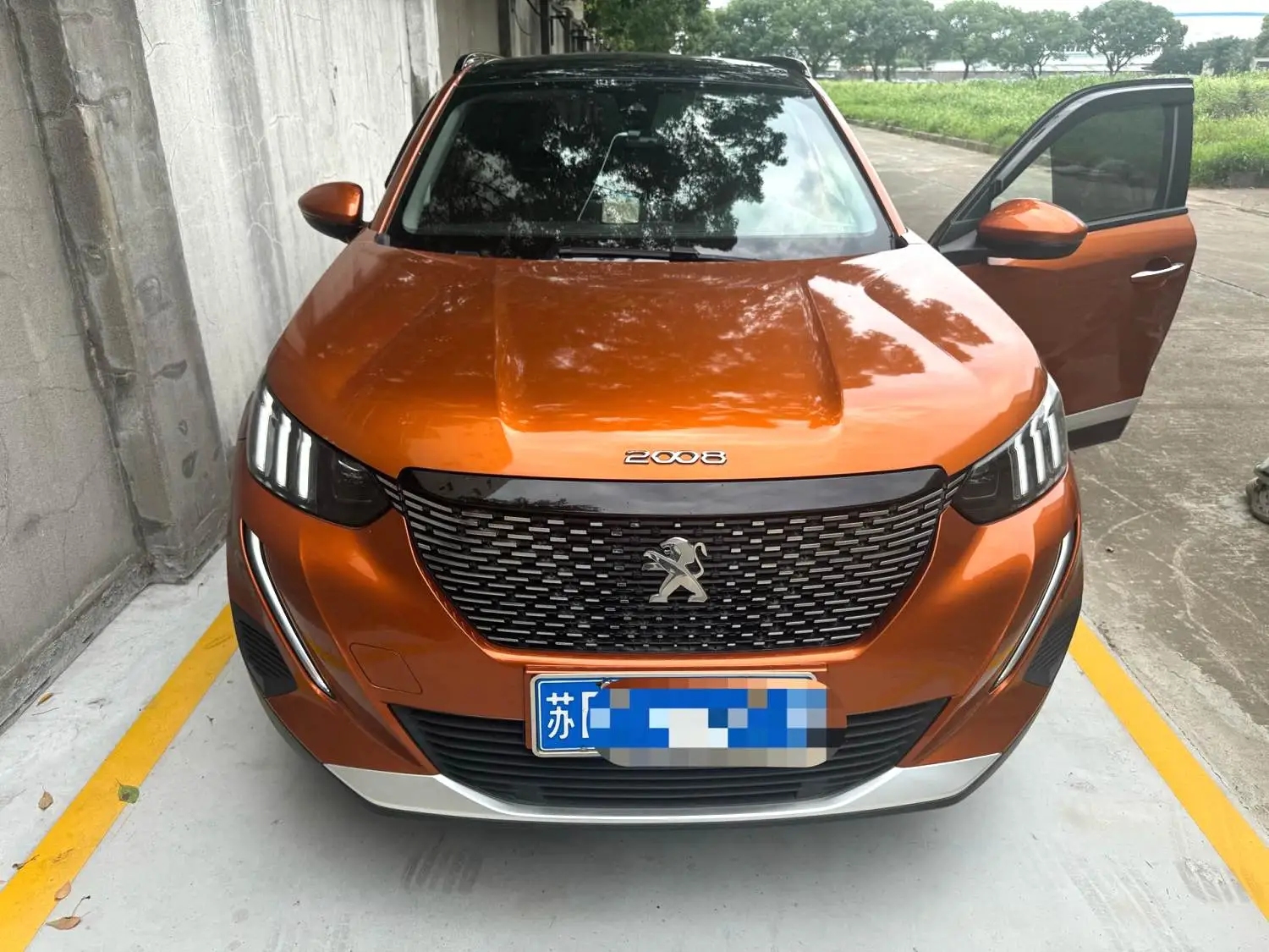 2020 Peugeot 2008 - Main View