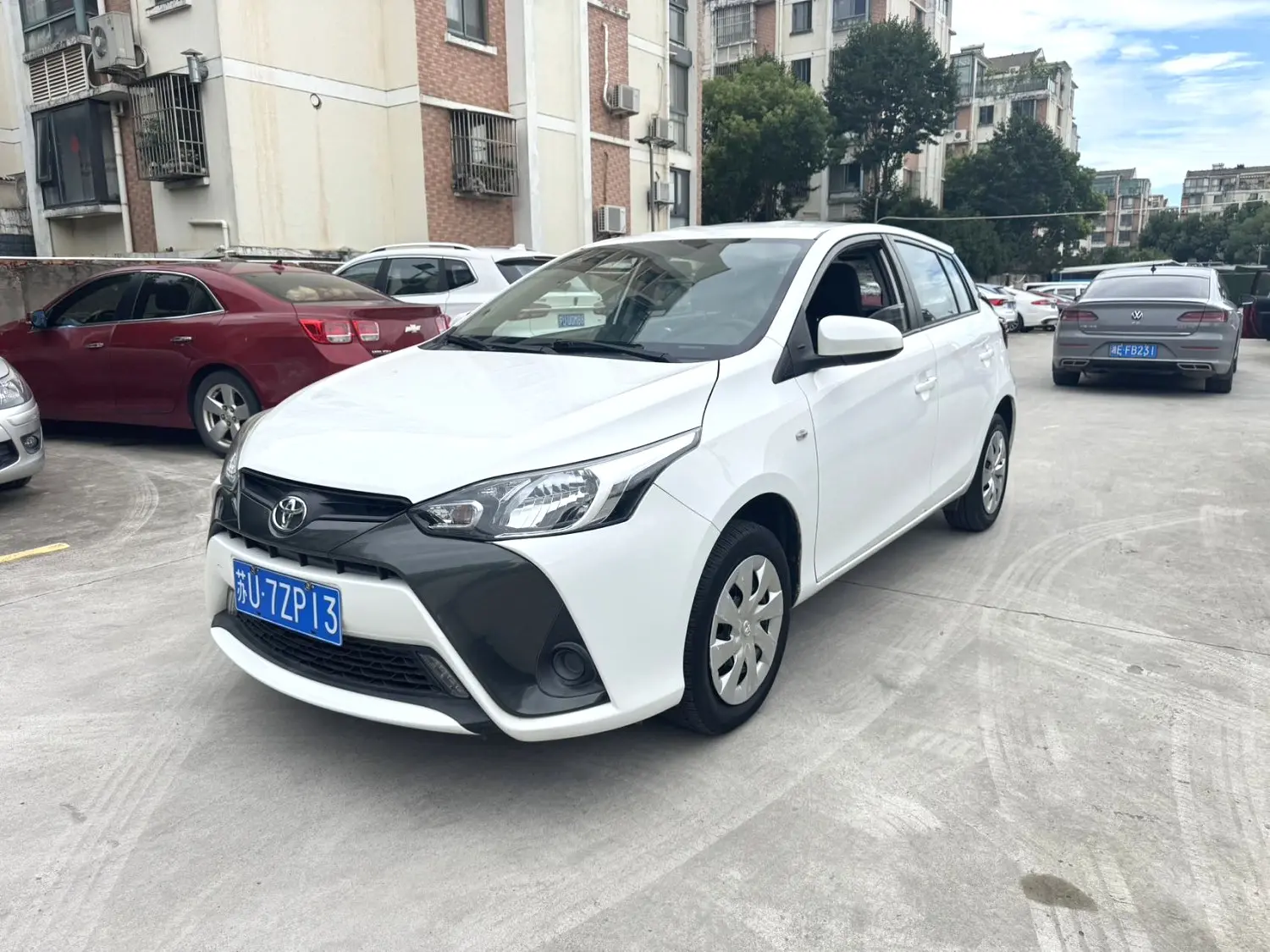 2019 Toyota Yaris L - Main View