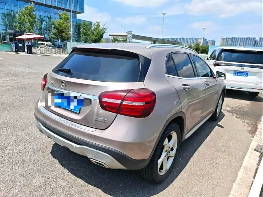 2018 Benz GLA 200 - Main View